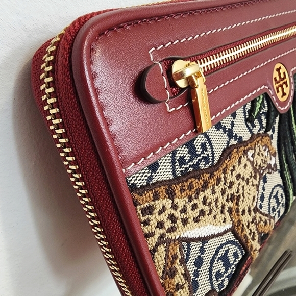 Tory Burch T Monogram Jacquard Embroidered Continental Wallet - Picture 5 of 15